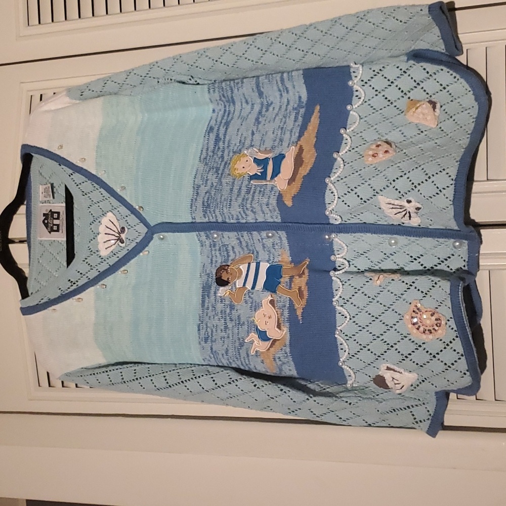 Like new! Vintage Storybook Knits Sea Sounds set